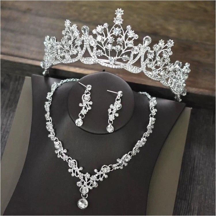 Elegant high-end bridal necklace by MANDOTOS featuring sparkling jewelry for wedding accessories and special occasions.