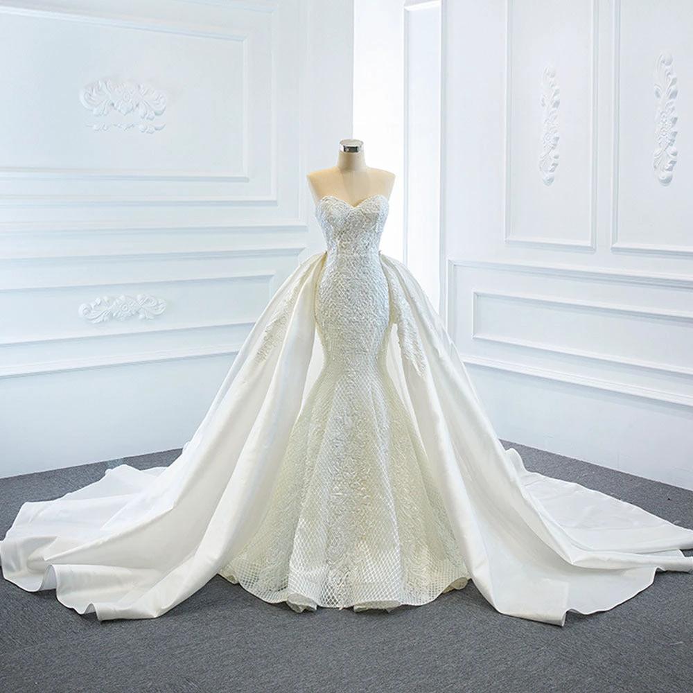 Mandotos wedding dress featuring two fishtail tail tube tops, with a thin, dreamy, and elegant design suitable for special occasions.