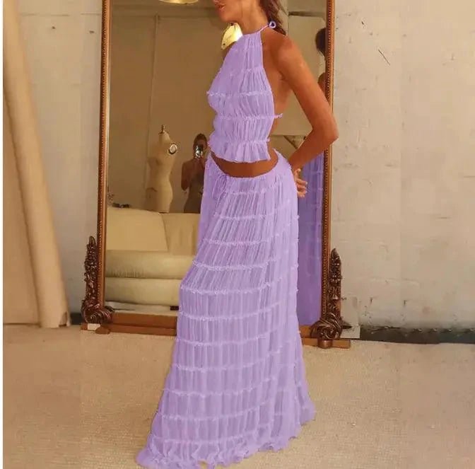 Mandotos 2-piece chic halter dress suit set featuring a stylish halter top and matching skirt for a fashionable look.