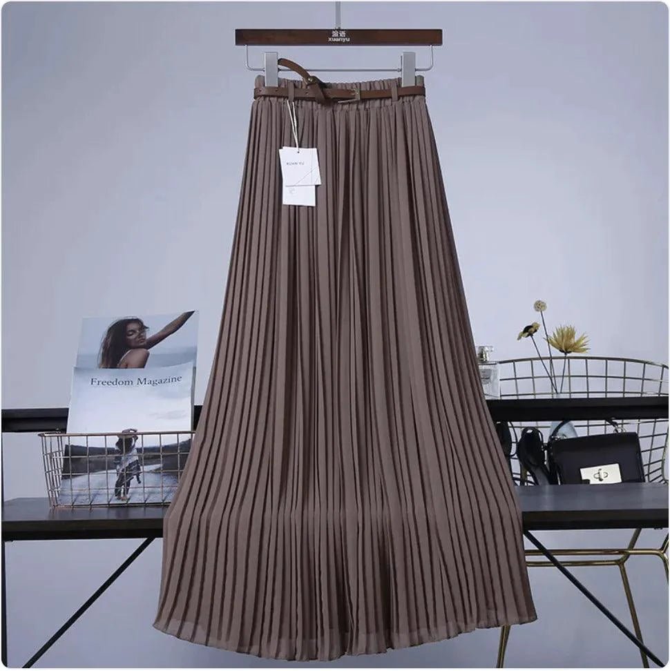 Mandotos Chic & Grace pleated chiffon skirt flowing elegantly, showcasing lightweight fabric and stylish pleats for effortless fashion.