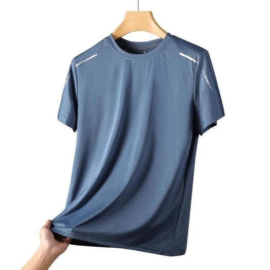 Mandotos men's quick dry running T-shirt, size M, breathable outdoor sports tee for hiking and fishing in summer.