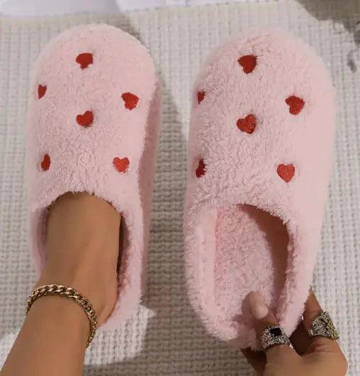 Mandotos Cushy Heart Top Fluffy Slippers with soft, plush material and heart design for cozy comfort and stylish loungewear.