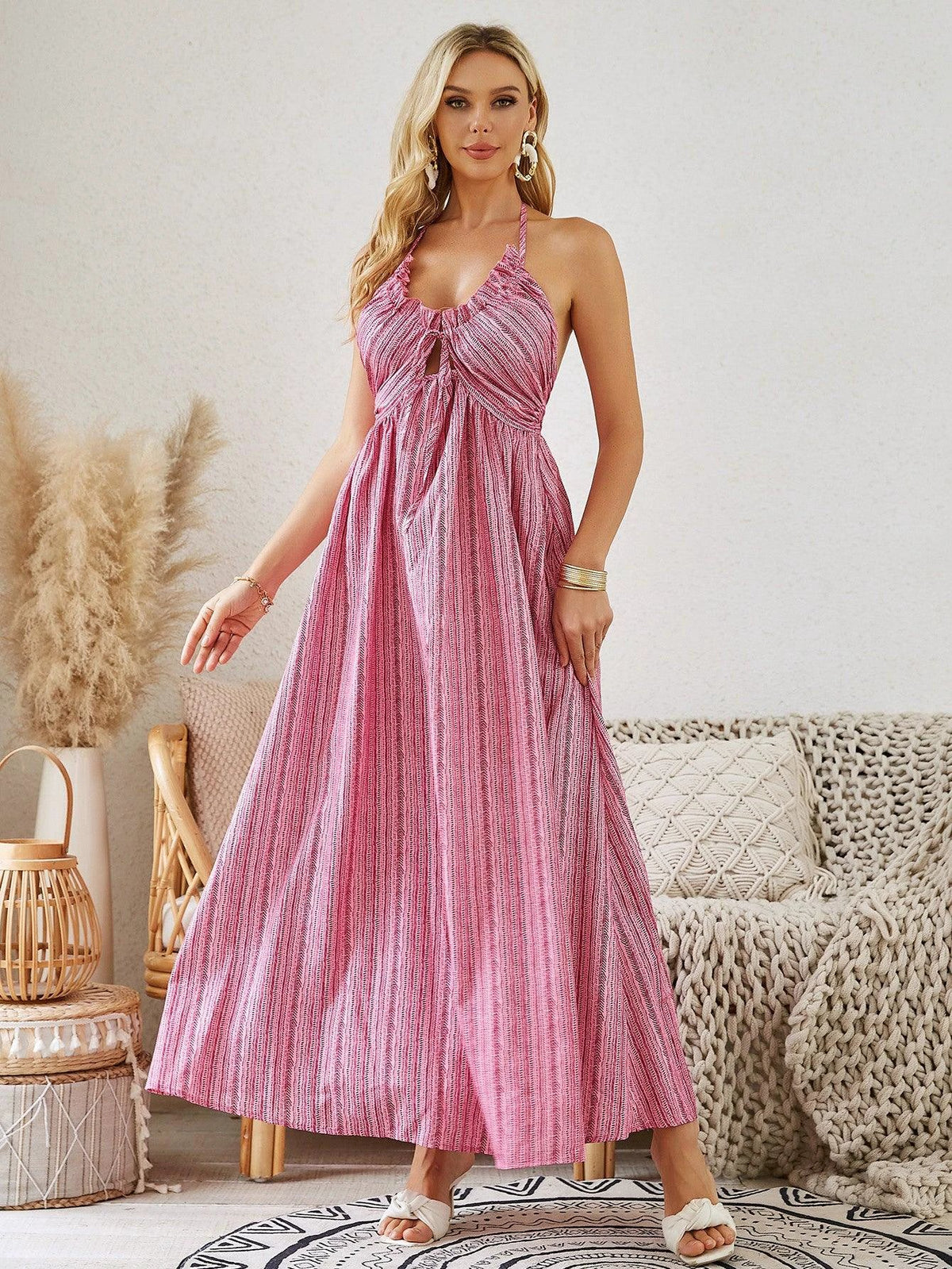 Mandotos women's bohemian halter maxi dress with sleeveless, flowy design, perfect for summer beachwear and casual outings.