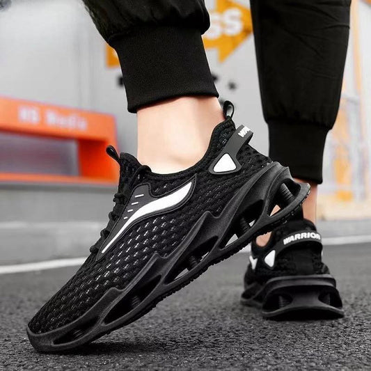 Mandotos men's lace-up mesh sports sneakers with hollow soles, low-top design, perfect for running and casual wear.