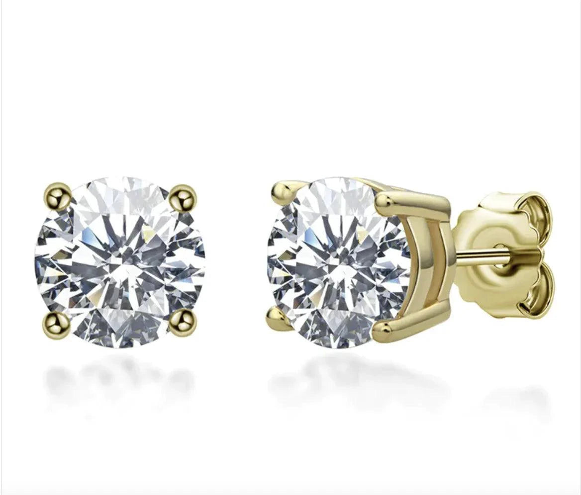 Elegant 18K gold and silver moissanite stud earrings with sparkling gemstones, crafted by MANDOTOS.