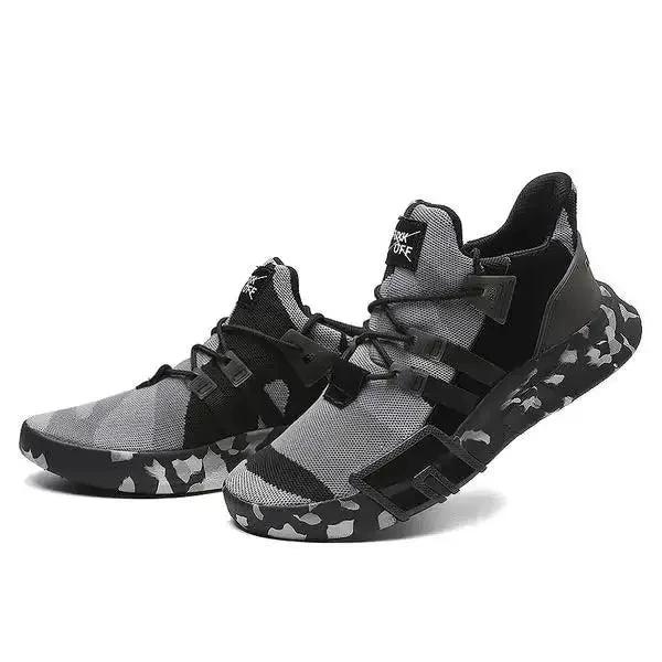 Mandotos Featherweight outdoor running shoes with breathable mesh upper and versatile design, ideal for running and outdoor activities.