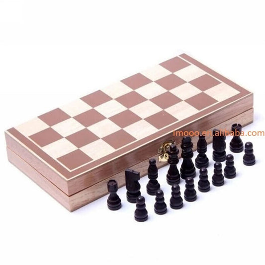 Mandotos International 30x30cm wooden chess set board for travel, includes chess pieces and game accessories.