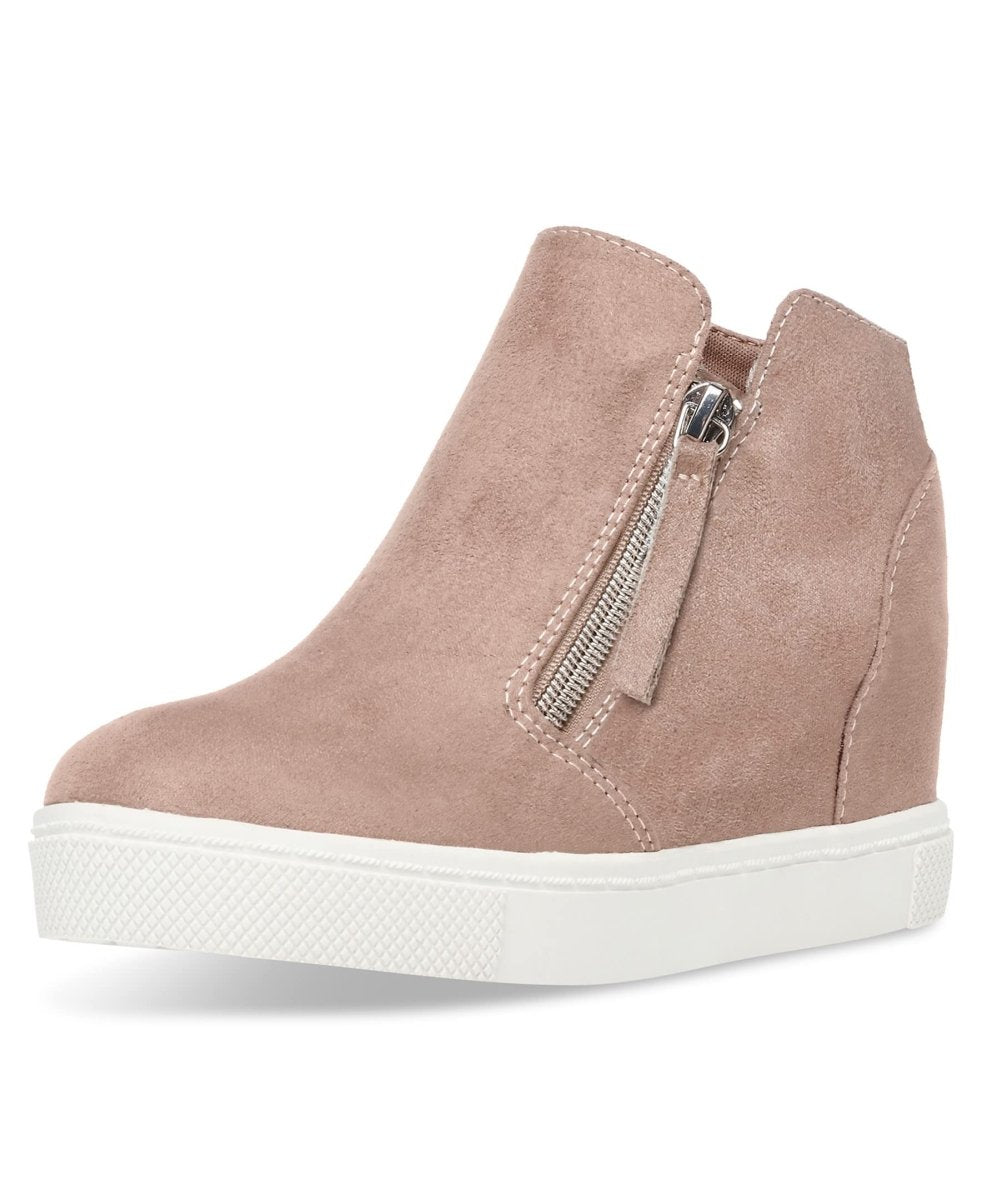 Steve Madden Caliber girls' taupe wedge sneakers with lace-up design and chunky soles, stylish and comfortable for everyday wear.