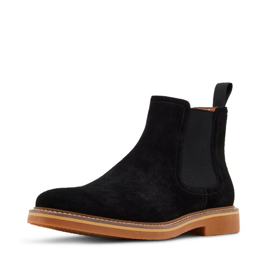 Steve Madden men's PAULOS suede Chelsea boot in size 7, stylish slip-on footwear with a sleek design and elastic side panels.