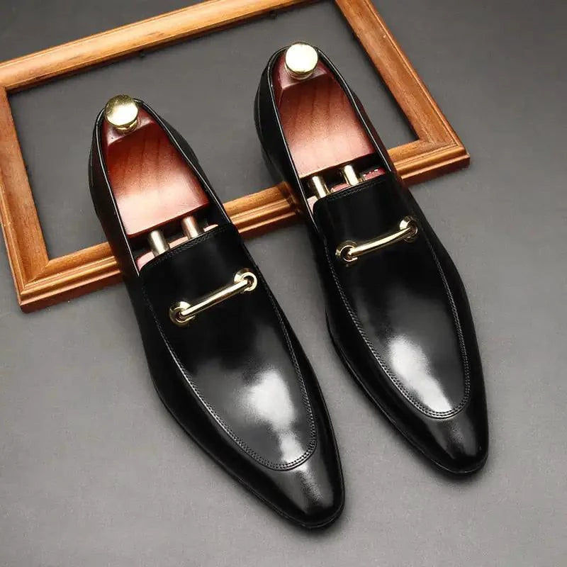 Mandotos men's leather loafers featuring classic design, smooth leather finish, and comfortable slip-on style for casual or dress wear.