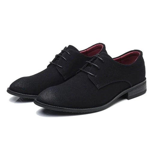 Mandotos red pointed leather shoes with sleek design and smooth finish, stylish footwear for formal or casual occasions.