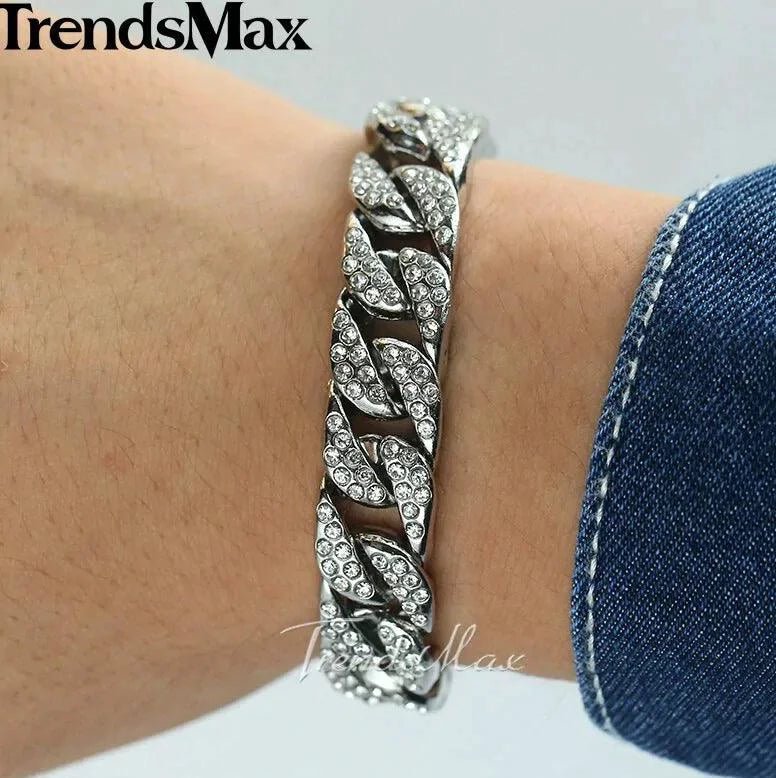 Men's luxe gold chain bracelet by MANDOTOS featuring a stylish, polished gold design on a men's jewelry accessory.