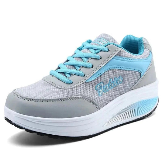 Mandotos women's single travel and sports shoes in lightweight design, ideal for active and casual wear.