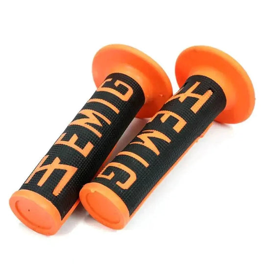 Mandotos UrbanCycle lock-on grips for bicycles with black rubber handles and secure metal locking rings.