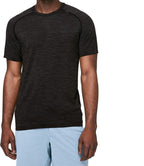 Men's Seamless Vent Tech Tee - Deep Coal Black