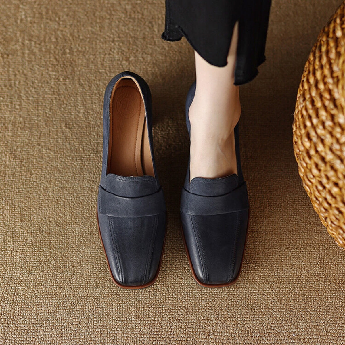 Zapatos de tacón grueso de piel de oveja con punta cuadrada para mujer – Zapatos de vestir de tacón alto retro
