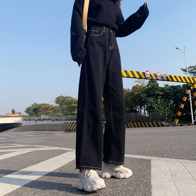 Chic Streetwise Loose Fit Jeans