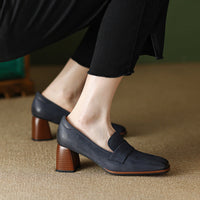 Zapatos de tacón grueso de piel de oveja con punta cuadrada para mujer – Zapatos de vestir de tacón alto retro