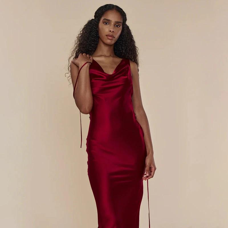 Mandotos women's banquet style evening lace-up long dress, elegant formal attire with intricate lace details.