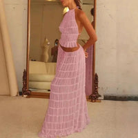 Mandotos 2-piece chic halter dress suit set featuring a stylish halter top and matching skirt for a fashionable look.