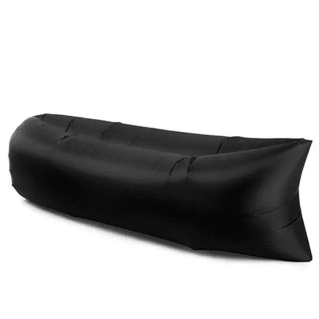 Mandotos AirLounge portable beach seat with adjustable straps, designed for comfort and relaxation on sandy beaches.