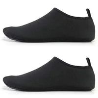Mandotos AquaFlex unisex water shoes with quick-dry fabric, designed for beach, yoga, and swimming activities, shown in black and gray.
