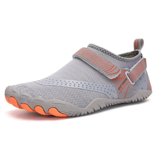 Mandotos breathable double buckle unisex water shoes with slip-on design, ideal for aquatic activities and beach wear.