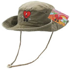 Mandotos chic embroidered travel hat with stylish design and embroidered details, perfect for sun protection and travel style.