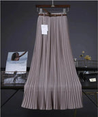 Mandotos Chic & Grace pleated chiffon skirt with flowing fabric and elegant design, perfect for effortless style.
