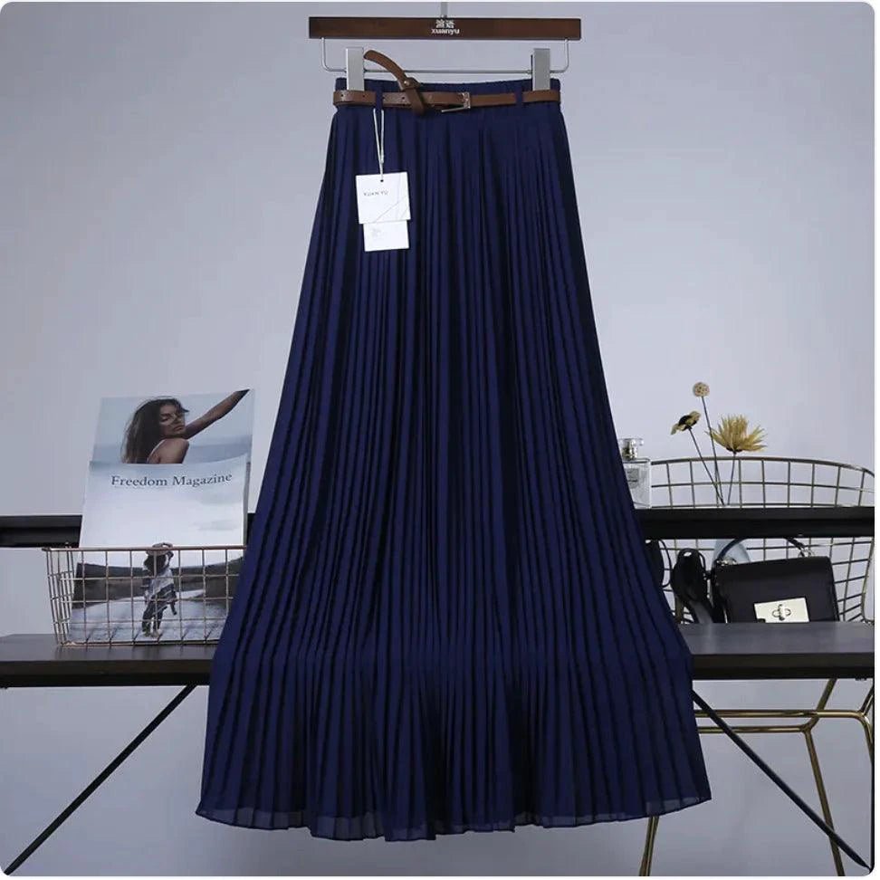 Mandotos Chic & Grace pleated chiffon skirt with flowing fabric, perfect for elegant, effortless style in a stylish fashion image.