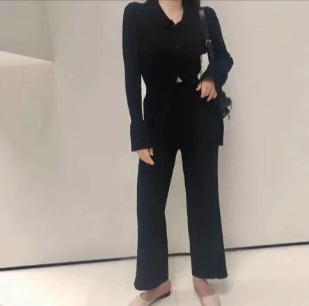 Mandotos Chic Knit Collared Ensemble featuring a cozy knit top with a collared neckline and matching pants, stylish and comfortable.