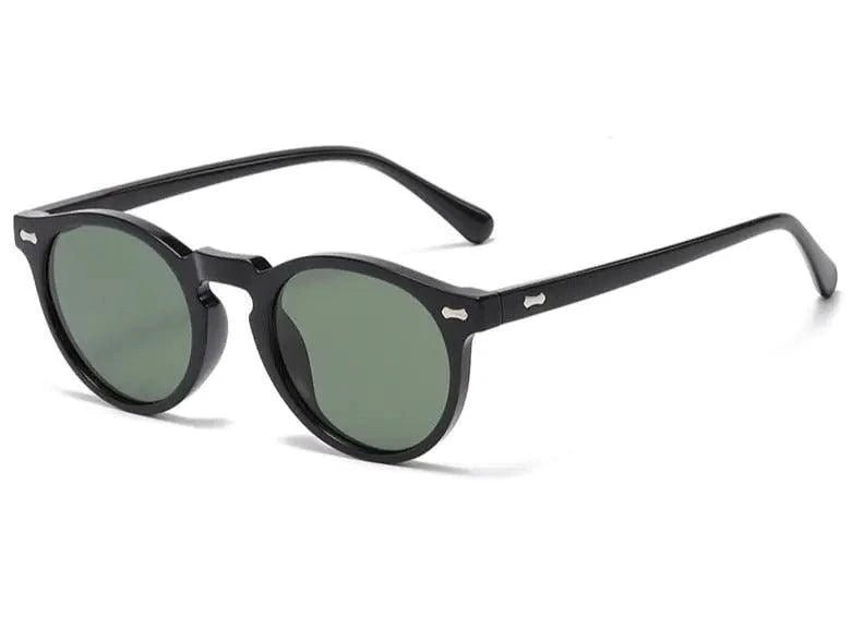 Mandotos chic round UV-block sunglasses with black frames and dark tinted lenses, stylish and protective for sunny days.