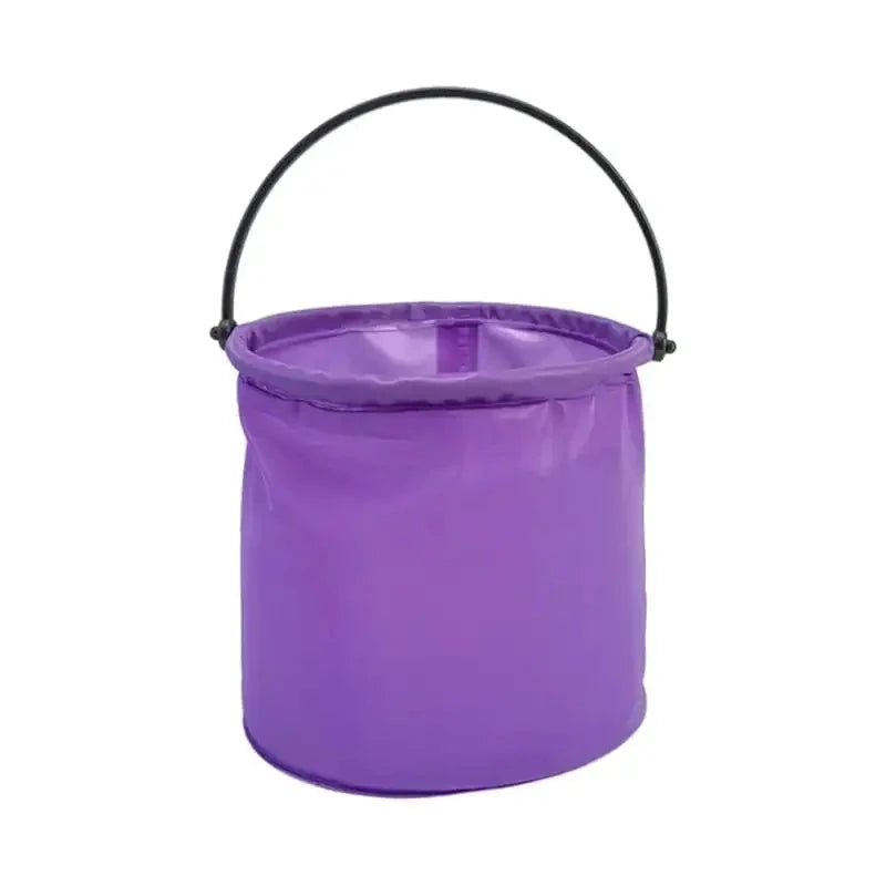 Mandotos compact seaside bucket for kids, blue plastic beach toy with handle and seaside design, perfect for collecting shells and sand.