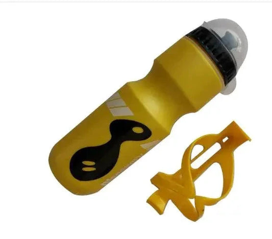 Mandotos cyclist's hydration flask with ergonomic design and leak-proof lid, ideal for cycling and outdoor activities.