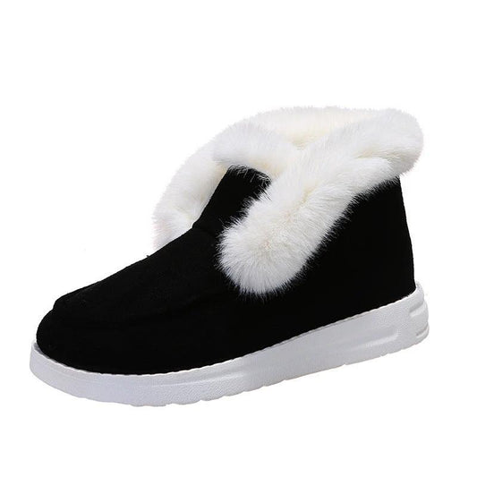 Mandotos women's snow boots with plush fur lining and ankle-height design, ideal for warm winter footwear.