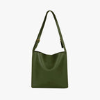 Mandotos eco-friendly vegan leather tote bag with stylish and sustainable design, featuring spacious interior and durable handles.