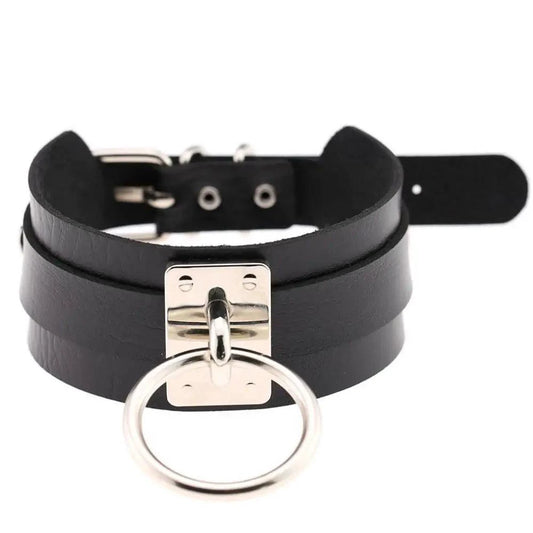Mandotos edgy leather choker collar with metal hardware, stylish accessory for fashion or alternative look.