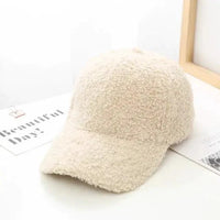 Mandotos fall style baseball hat with autumn-inspired design, adjustable strap and classic sporty look for casual wear.