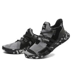 Mandotos Featherweight outdoor running shoes with breathable mesh upper and versatile design for active outdoor wear.
