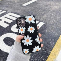 Mandotos floral love phone case with colorful floral pattern and slim design for iPhone and Android devices.