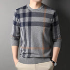 Mandotos men's knitwear casual crew neck sweater, featuring a comfortable fit and classic design in neutral tones.