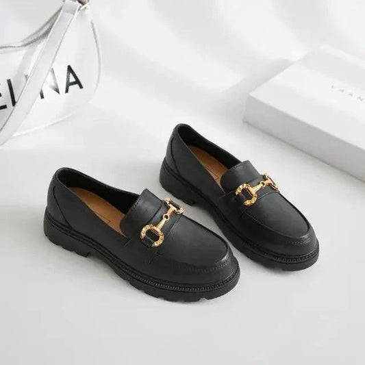 Mandotos women's loafers shoes with classic design, featuring smooth leather and comfortable slip-on style.