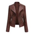 Mandotos chic black leather coat for women with zipper pockets and biker-style details, stylish and feminine outerwear.