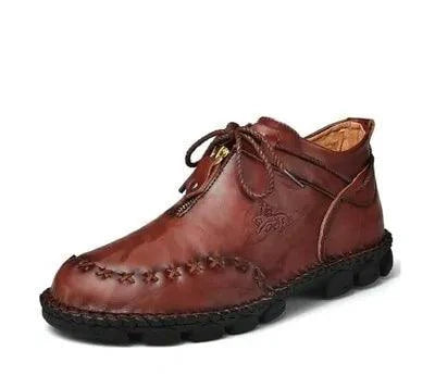 Mandotos men's cowhide leather boots with rugged sole, cushioned insole, durable construction, ideal for all-day comfort.
