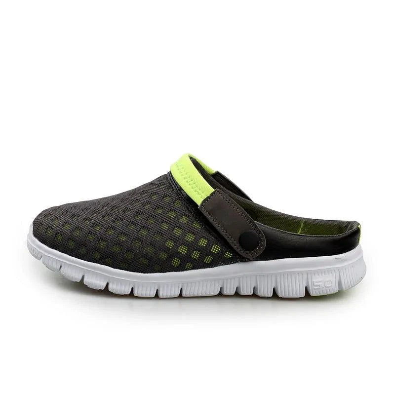 Mandotos men's cushioned running shoes with breathable mesh and supportive sole designed for comfort and performance.