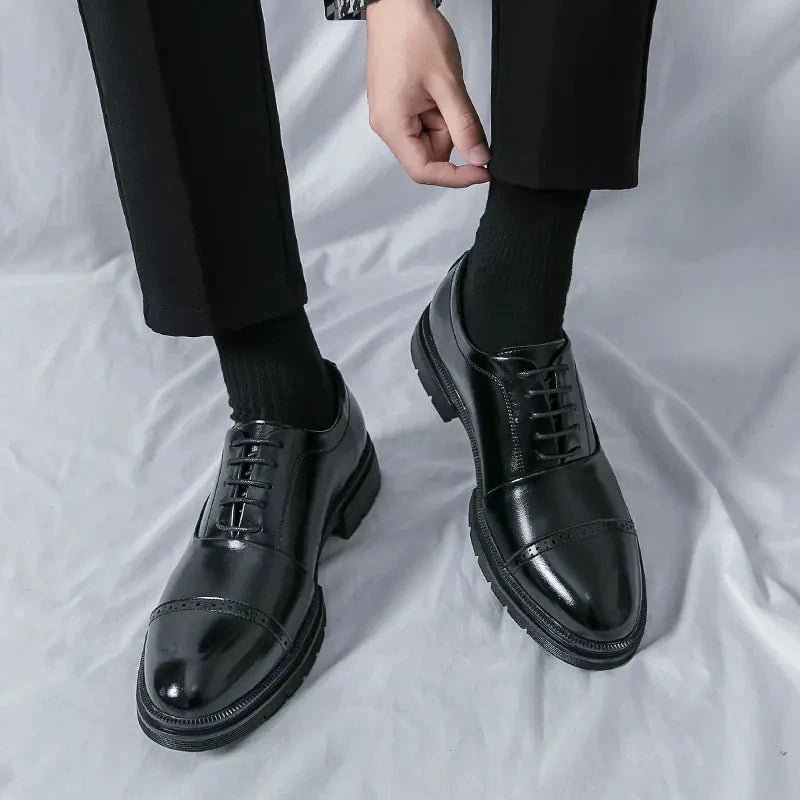 Men's elegant breathable tassel loafers by MANDOTOS, featuring polished leather and stylish tassel details.