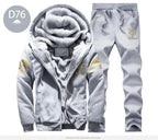 Mandotos men's winter sports set featuring a stylish, warm 2-piece ensemble ideal for outdoor winter adventures.