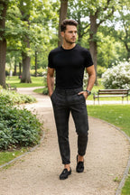 Mandotos men's plaid print casual trousers with loose fit and thin fabric, suitable for relaxed and comfortable wear.