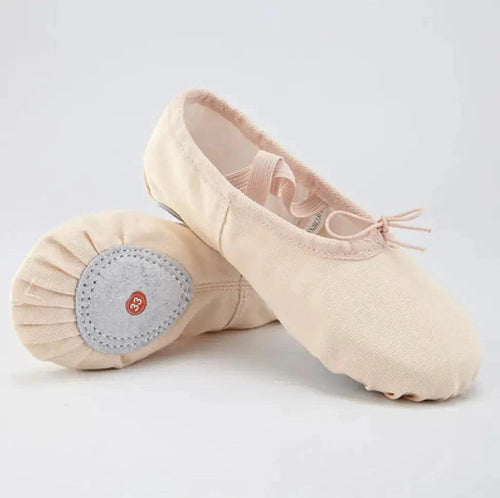 Mandotos men's soft sole exercise ballet shoes with ethnic design and cat claw accents, ideal for dance and artistic performances.