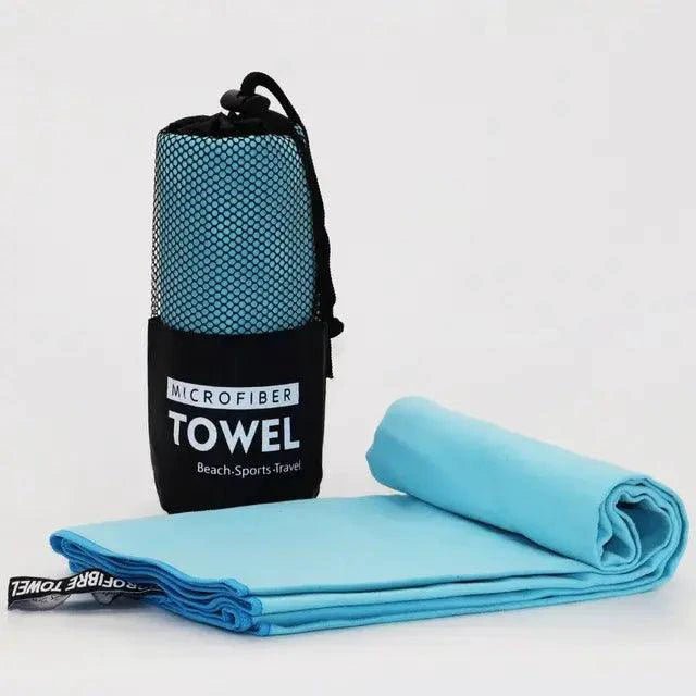 Mandotos Speedy Absorb Microfiber Towel spread flat, showing soft, lightweight, quick-drying fabric ideal for travel and outdoor use.